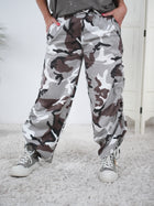 Sportliche Camouflage Pants mit seitlicher Raffung
