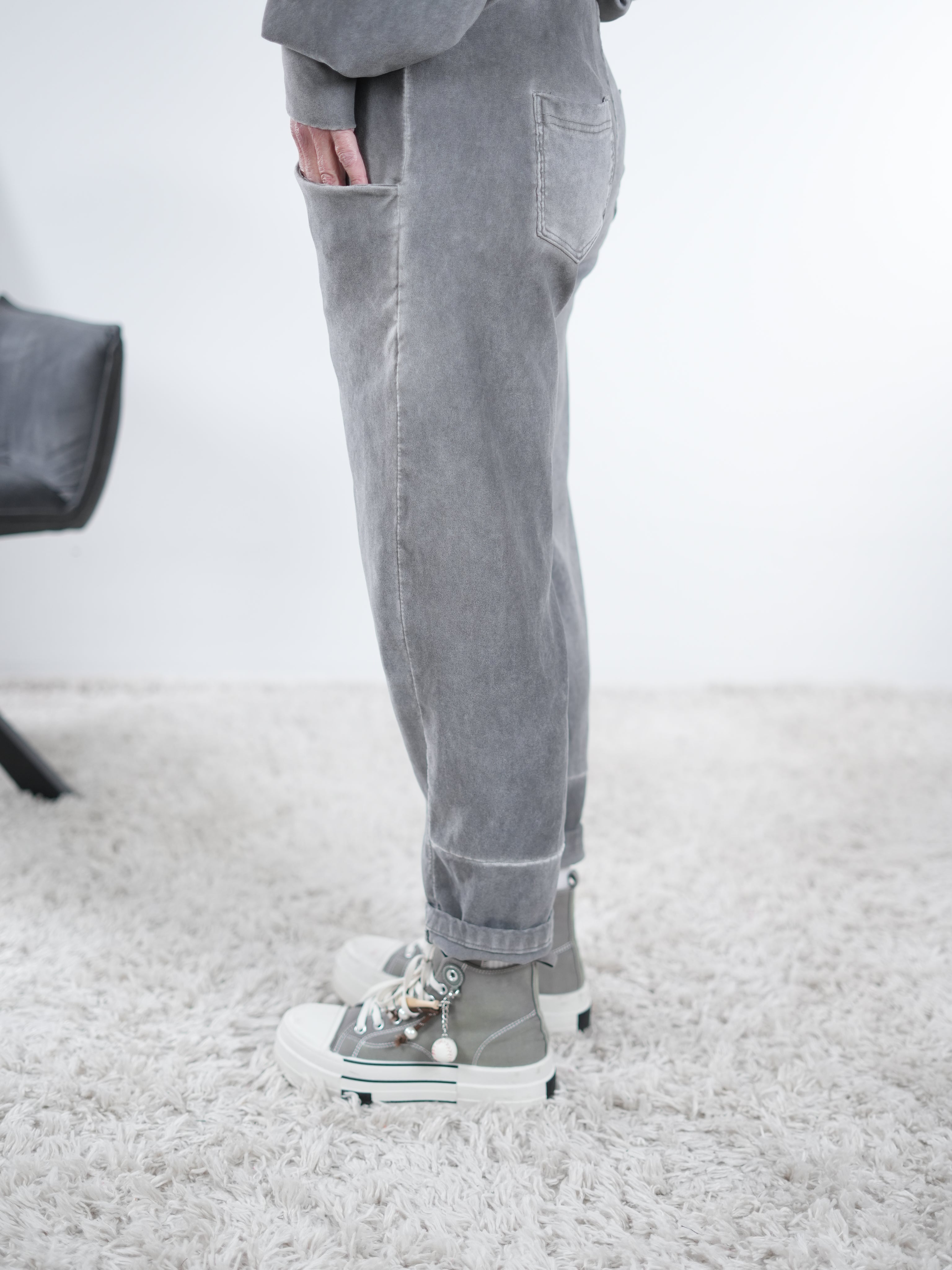 Velour Pants, stonewashed