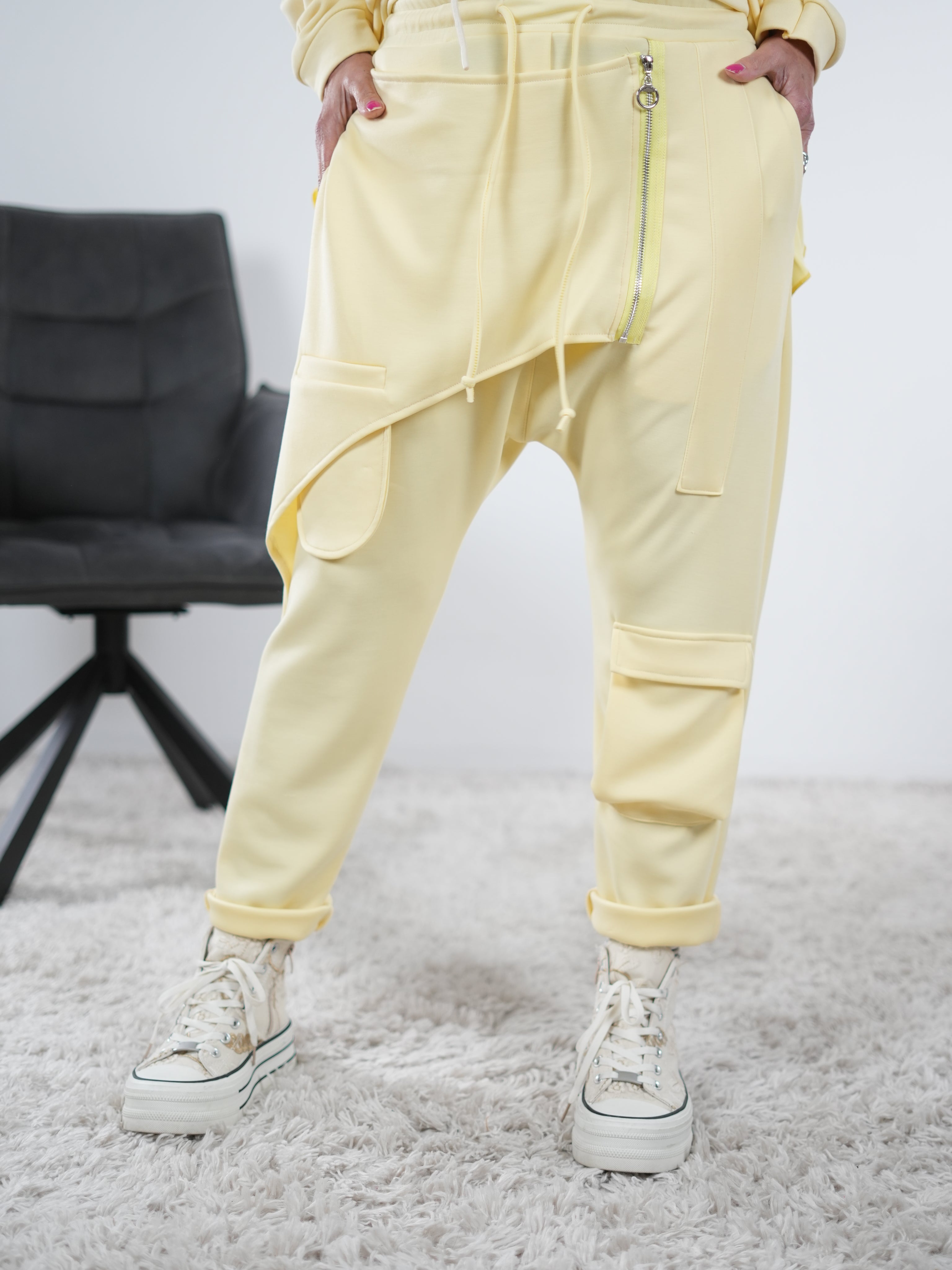 Weiche Baggy mit Zipper One Size (ca Gr. 38-42 44) Gelb