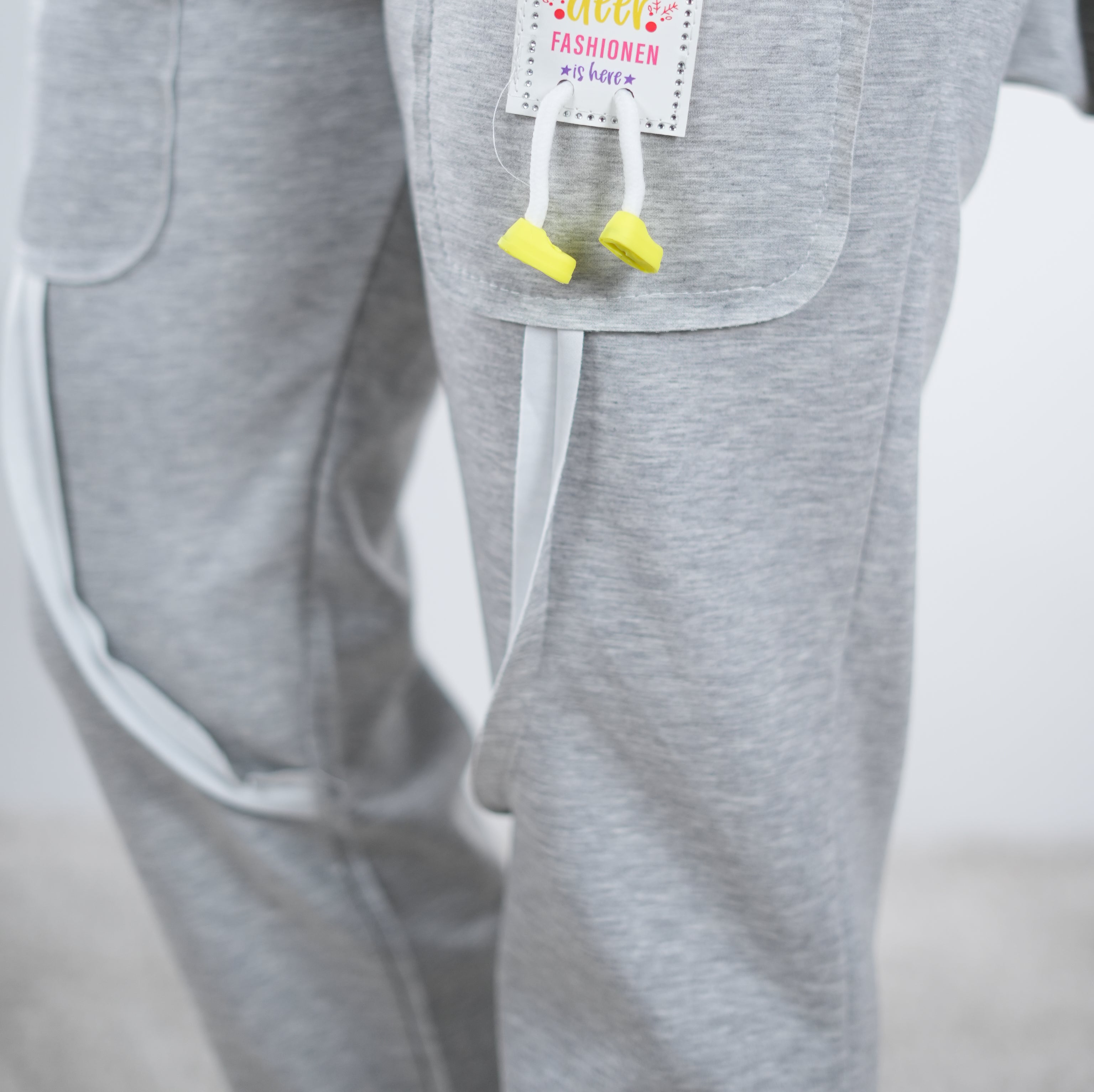 Weiche Joggy mit süßem Patch