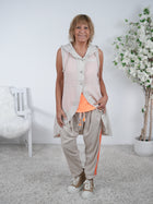 Weste aus Leinen mit Kapuze