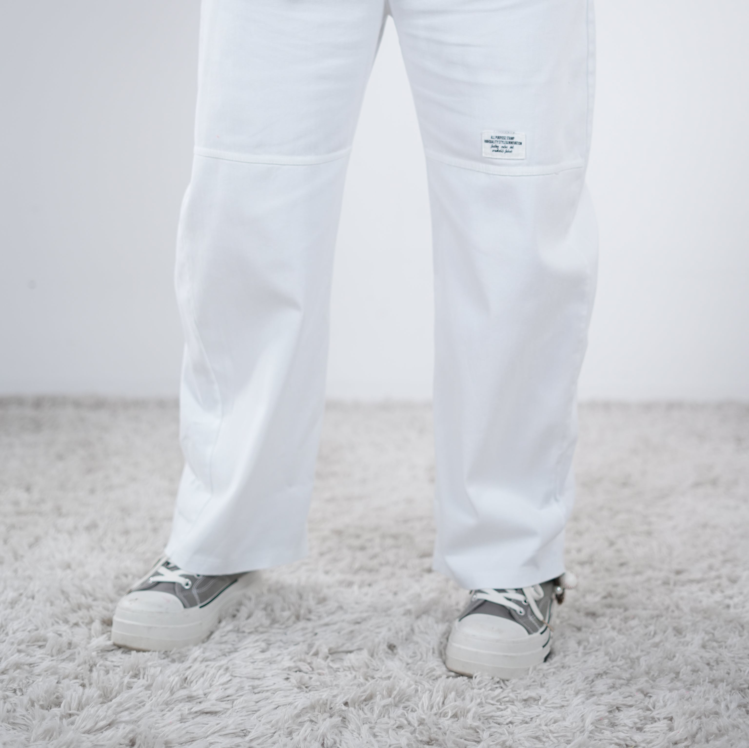 Wide Leg Pants mit kleinem Patch One Size (ca Gr. 38-42) Weiß