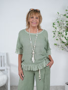 Niedliches Leinen Shirt mit Raffung Einheitsgröße (ca Gr. 38 "oversize"-42) Olive