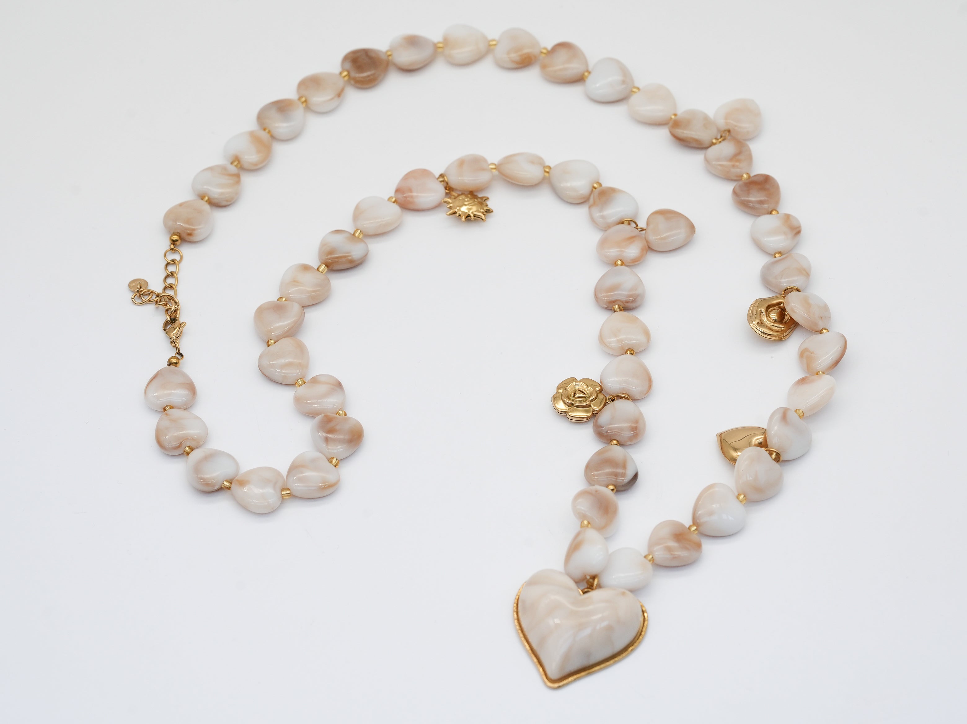 Modeschmuck Kette mit Herz in Natur Tönen