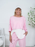 Crop Shirt mit Ösen verziert