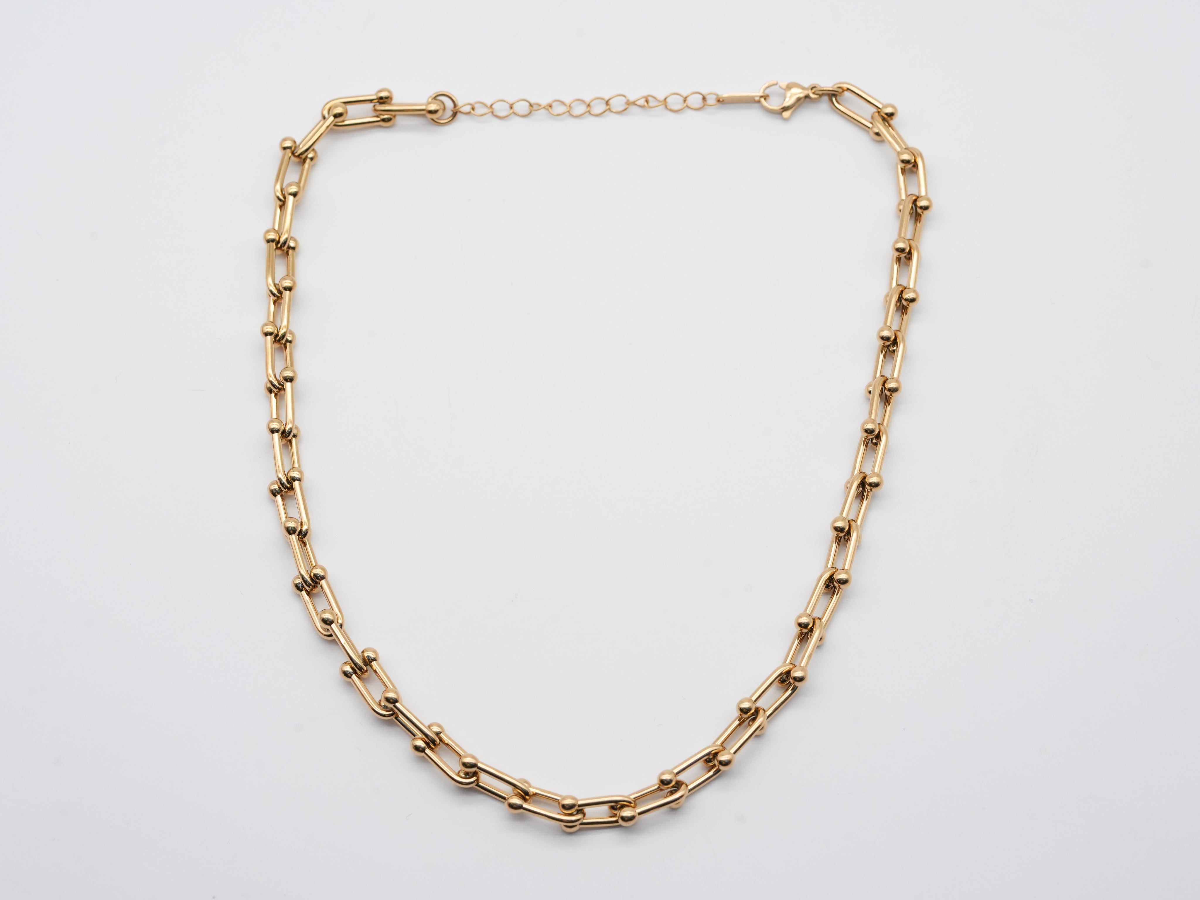 Edelstahlhalskette mit Gliederdesign