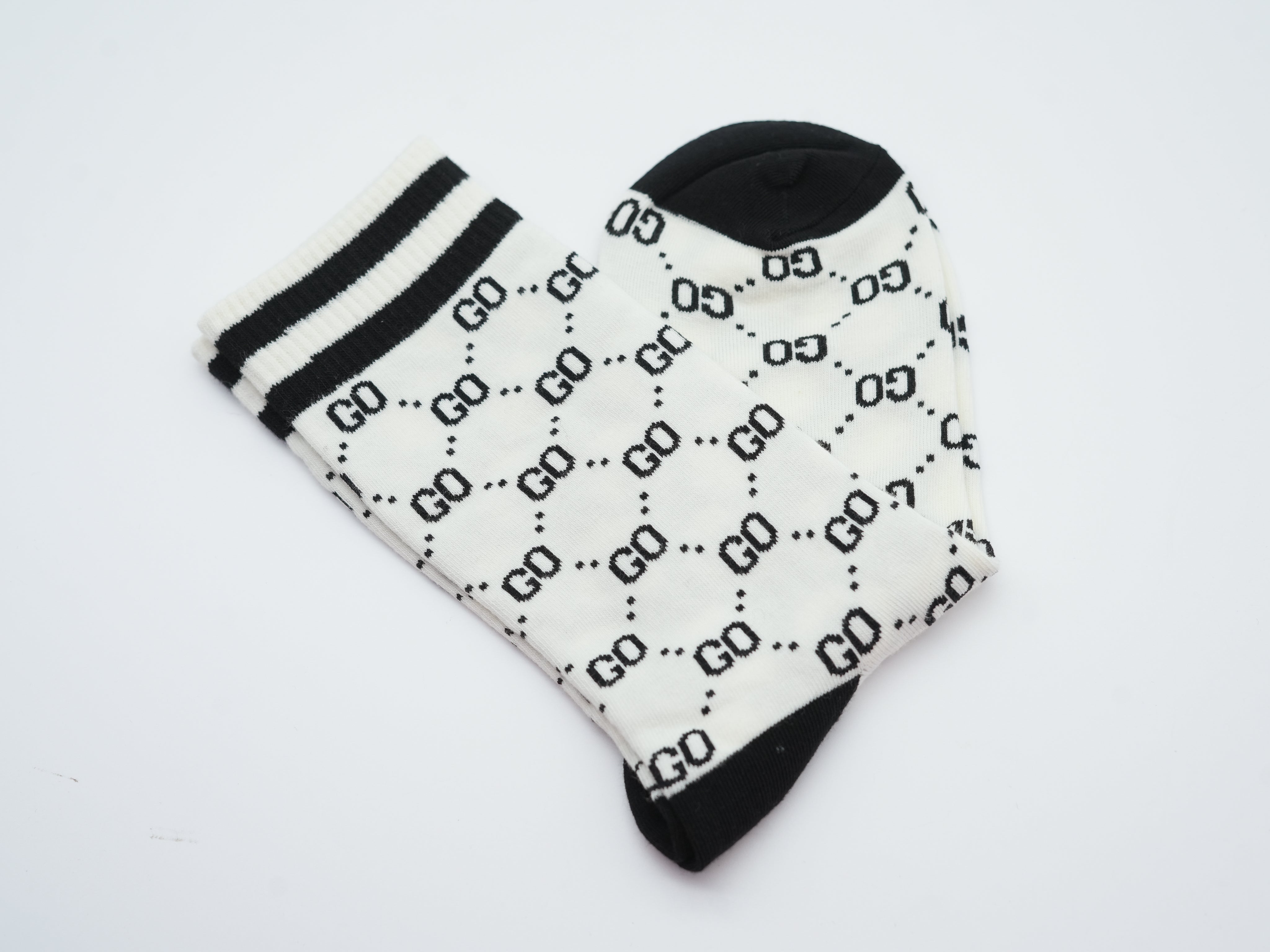 Weiche Socken in schwarz-weiß