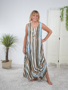 Sommerkleid mit Raffung in Streifen