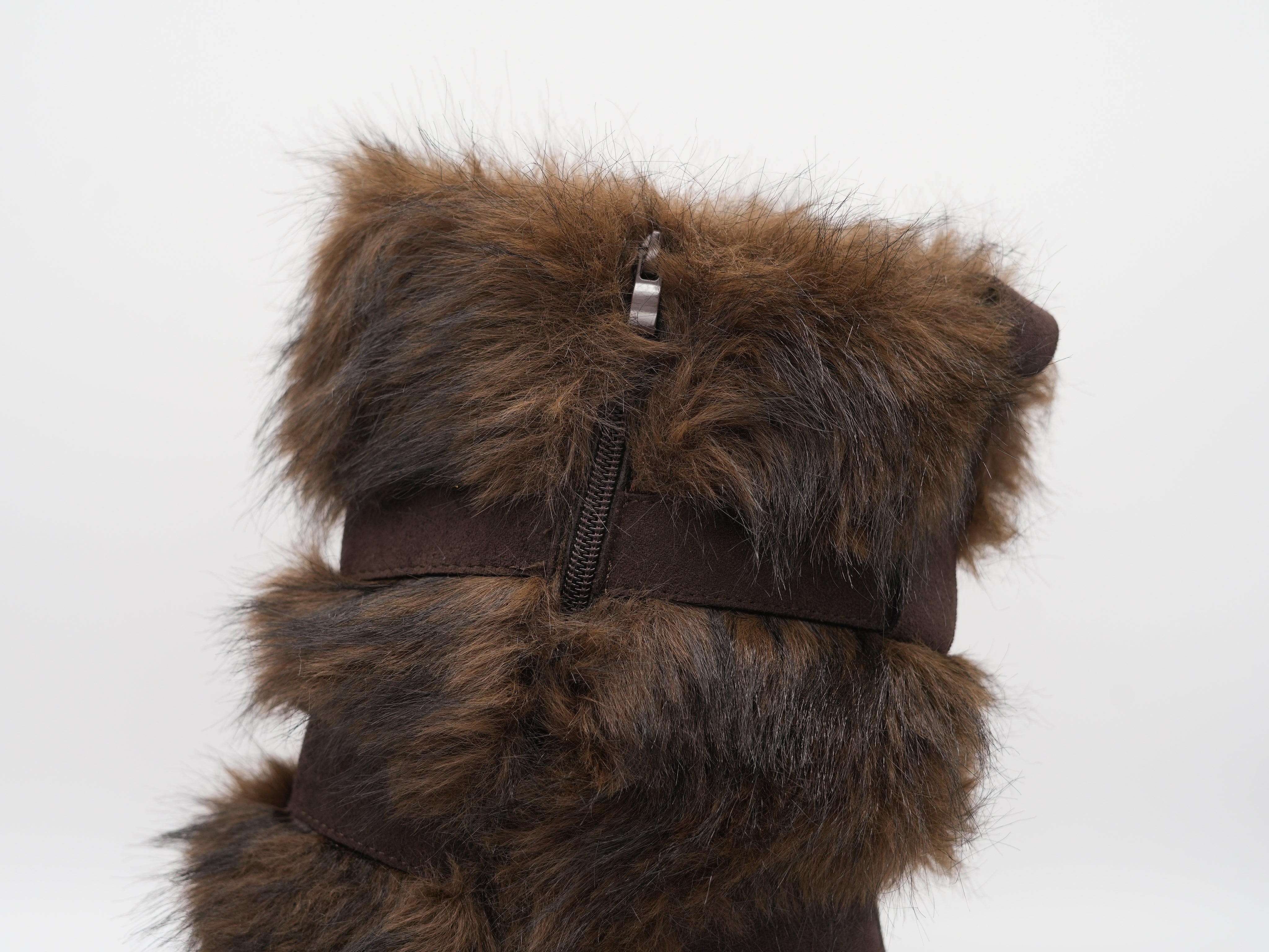 Boots mit Kunstfell und Schnallen