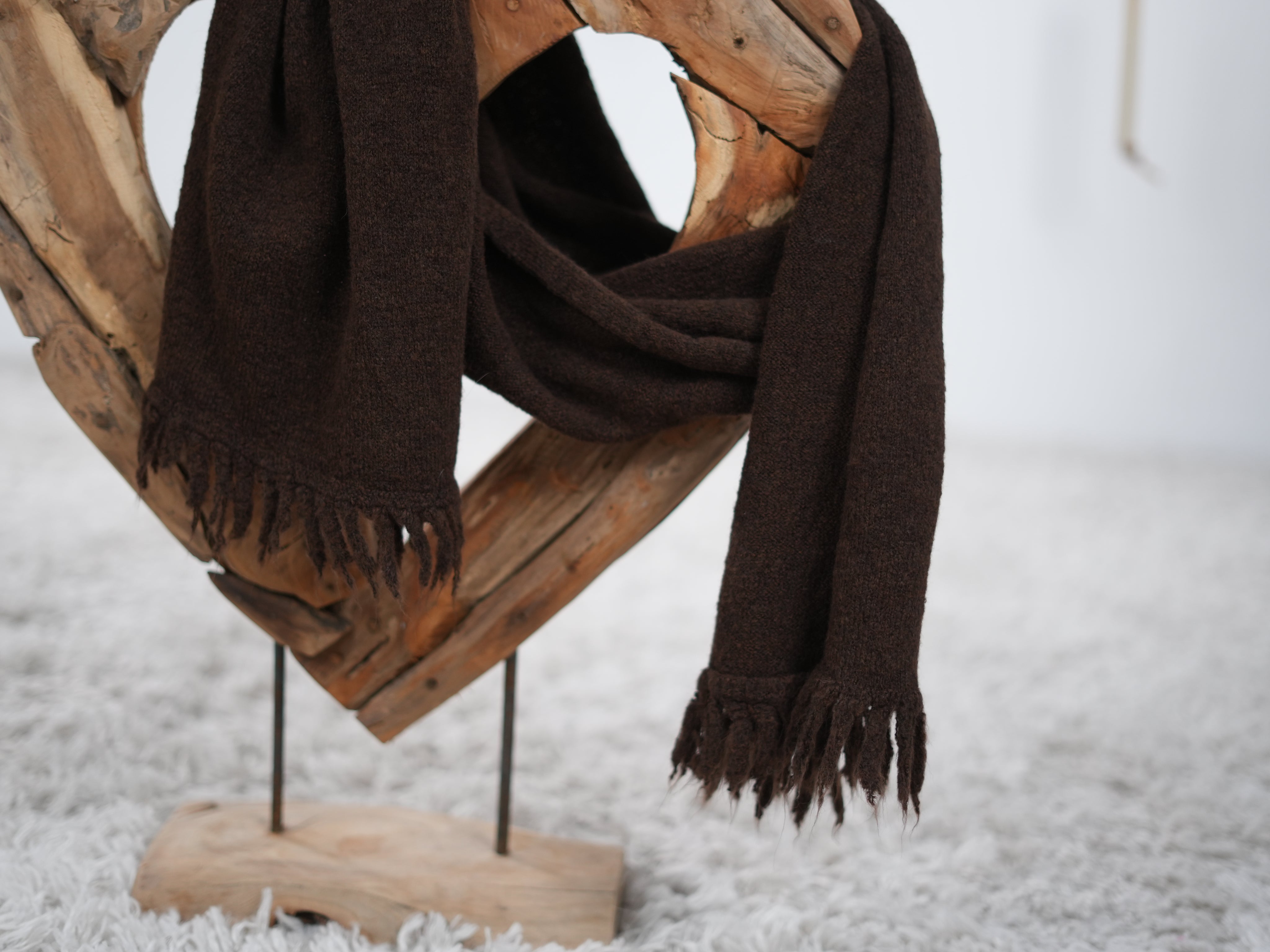Schoko Schal mit Fransen