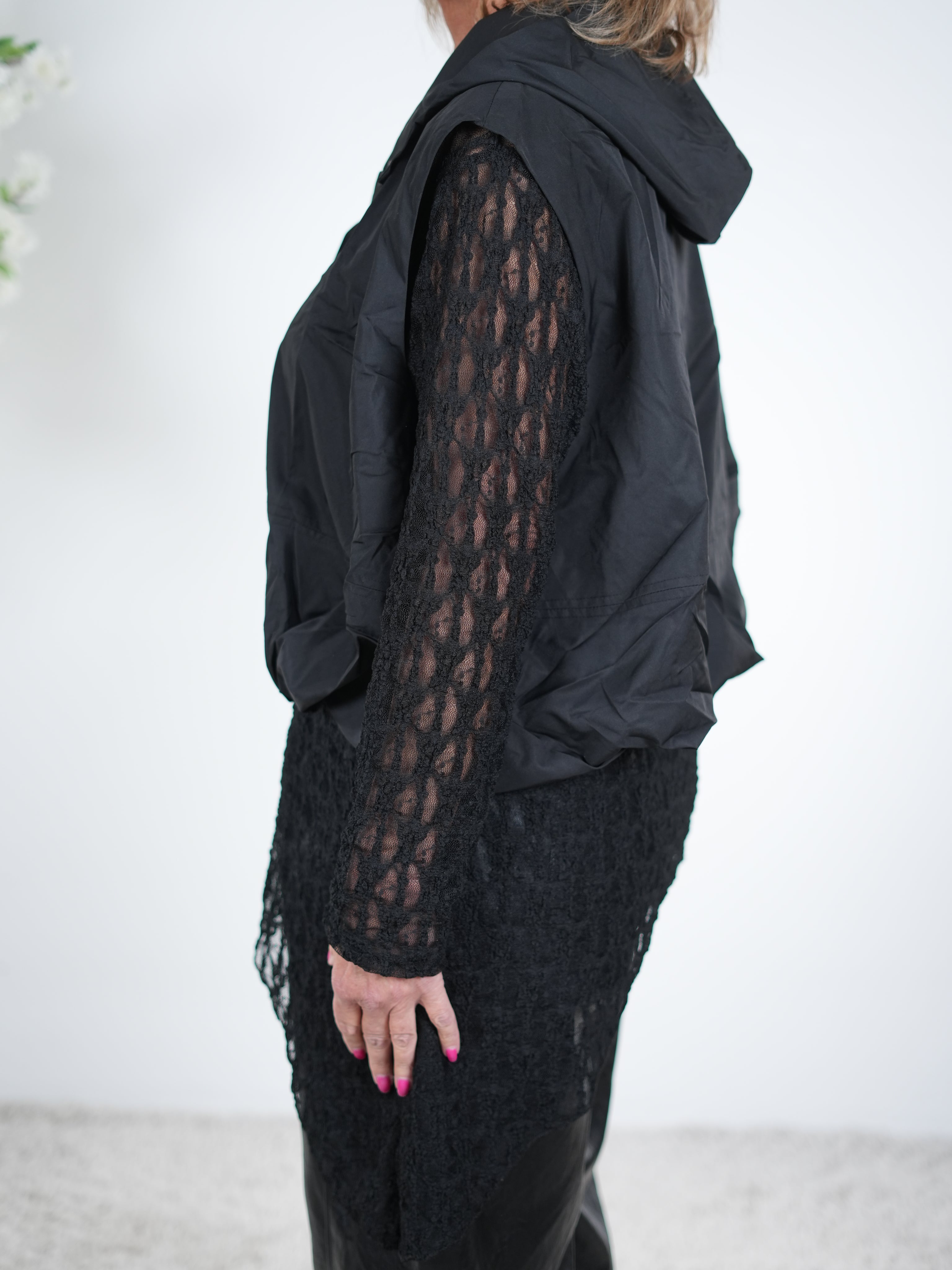 Lässige Weste mit Kapuze & Knopfleiste