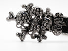 Schwarzer Gürtel mit Skulls & Nieten