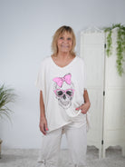 oversize Shirt mit Skull Print und Strasssteinen Vanille