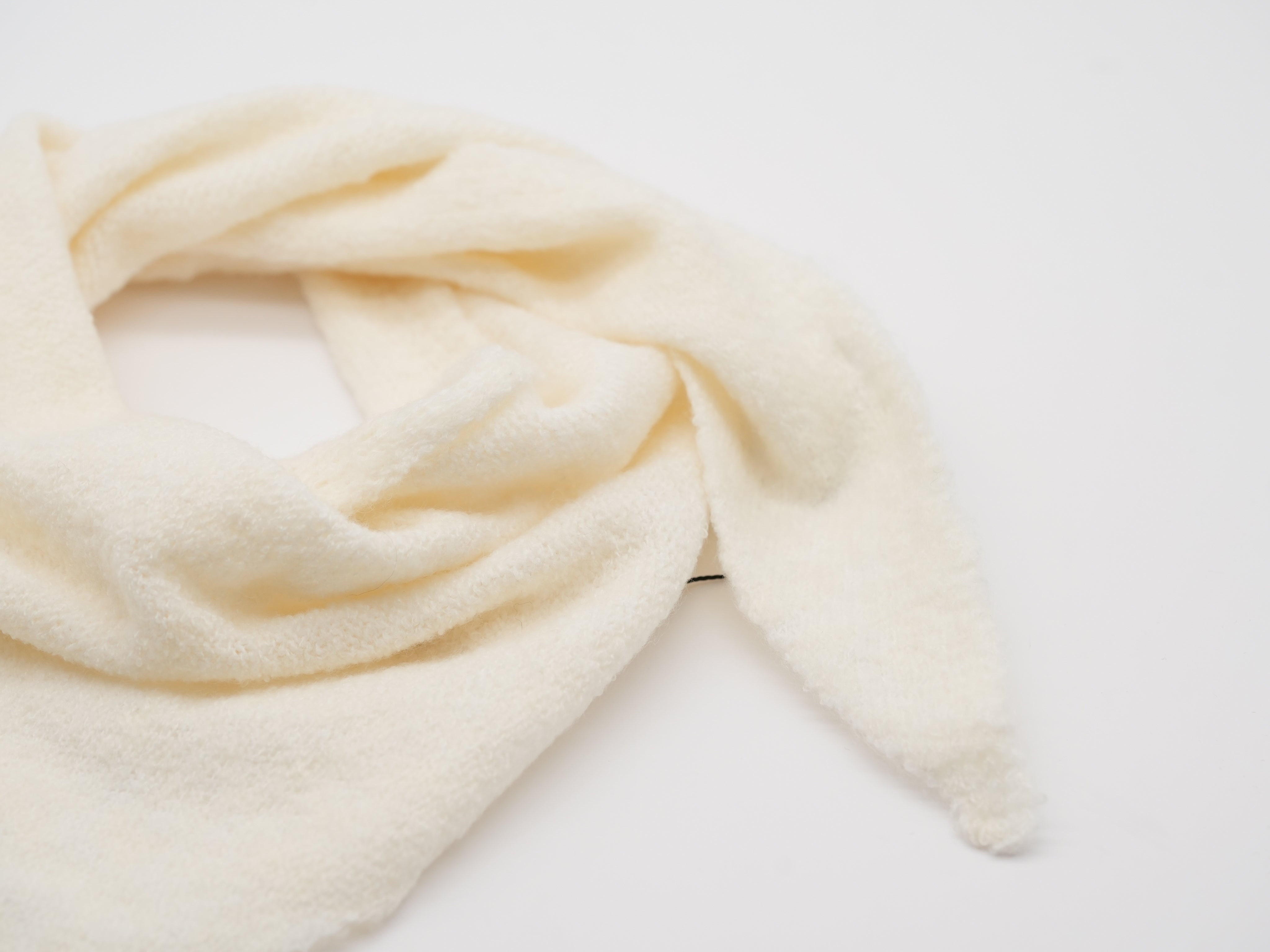 Weicher Dreiecksschal, Nickituch Wollweiß