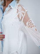 Bluse mit Jeansdetails & Stickerei