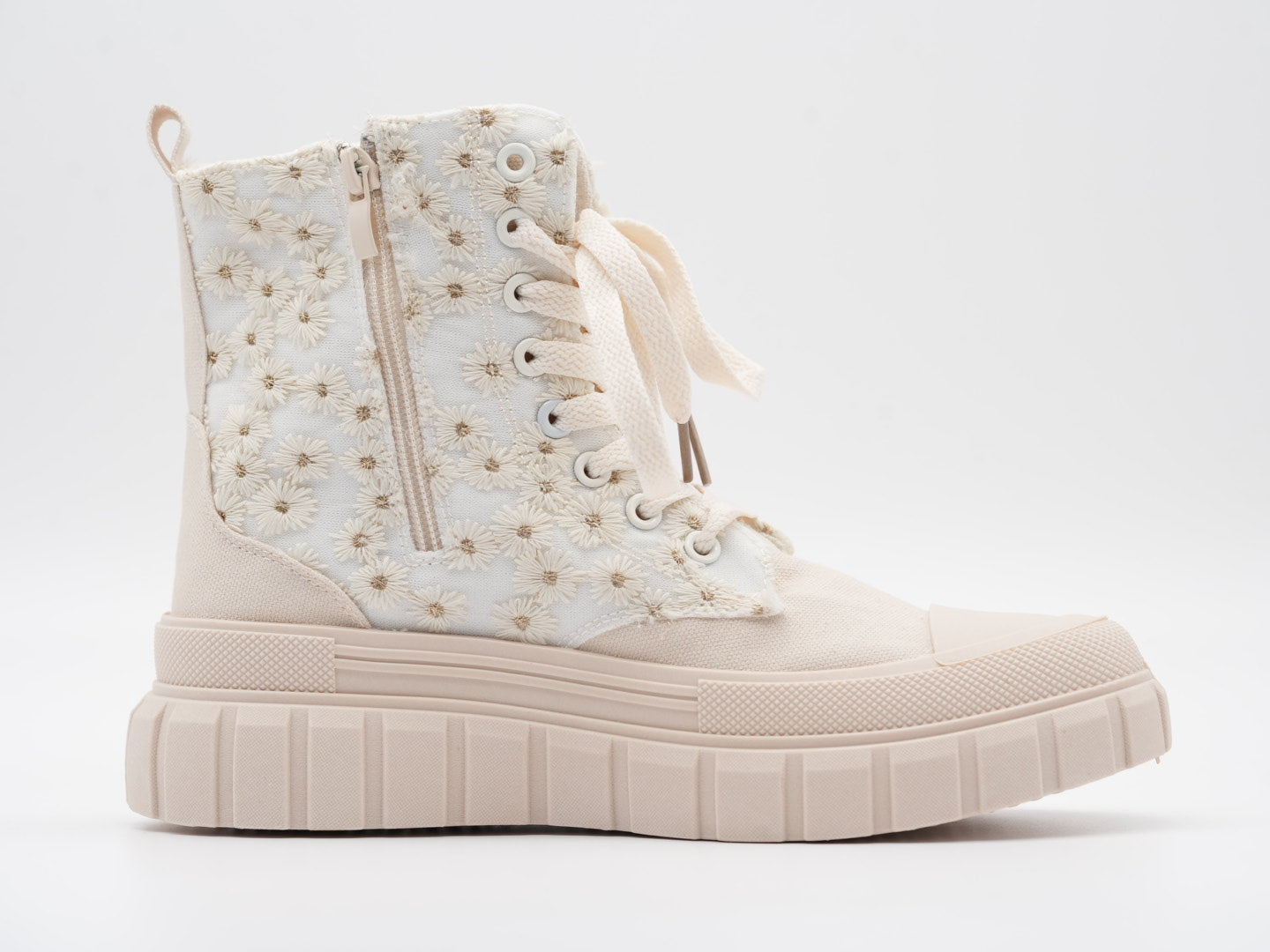 Beige Boots mit Blümchen verziert