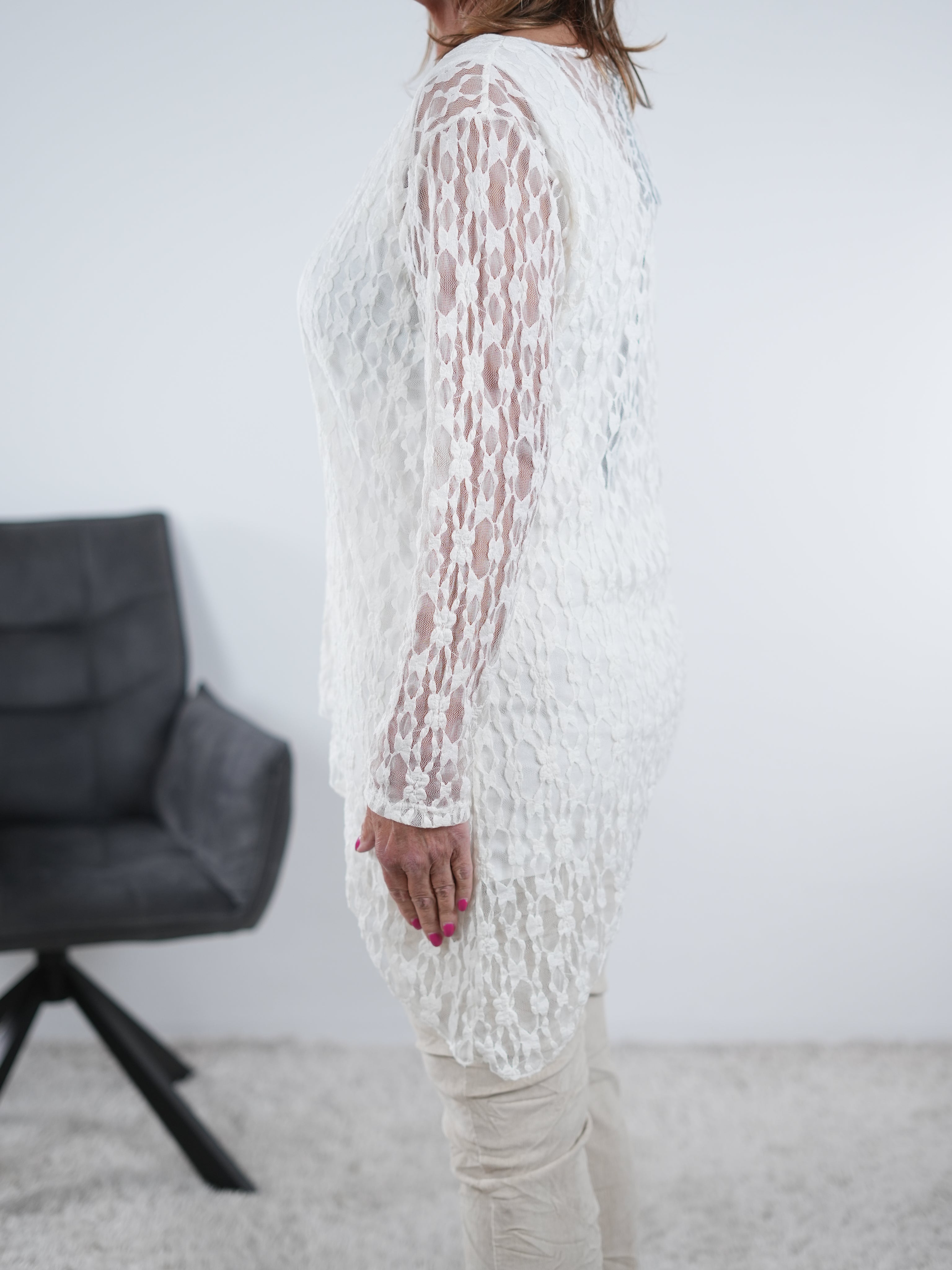 Asymmetrisch geschnittenes Unterzieh Top aus Spitze