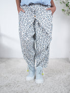 ausgefallene Baggy im Leo Look Einheitsgröße (ca Gr. 38-44 46) Blau