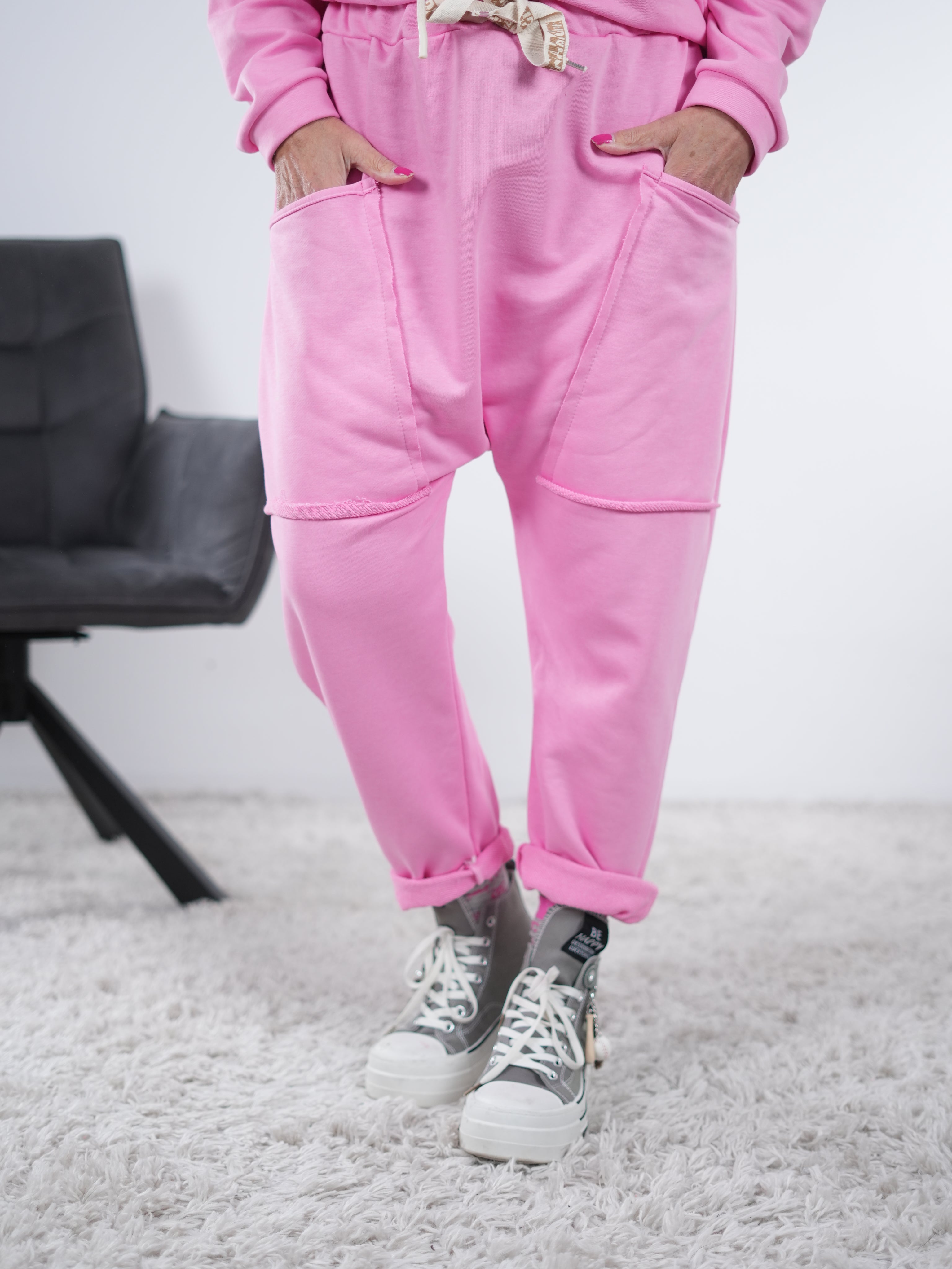 bequeme Baggy mit großen aufgesetzten Taschen