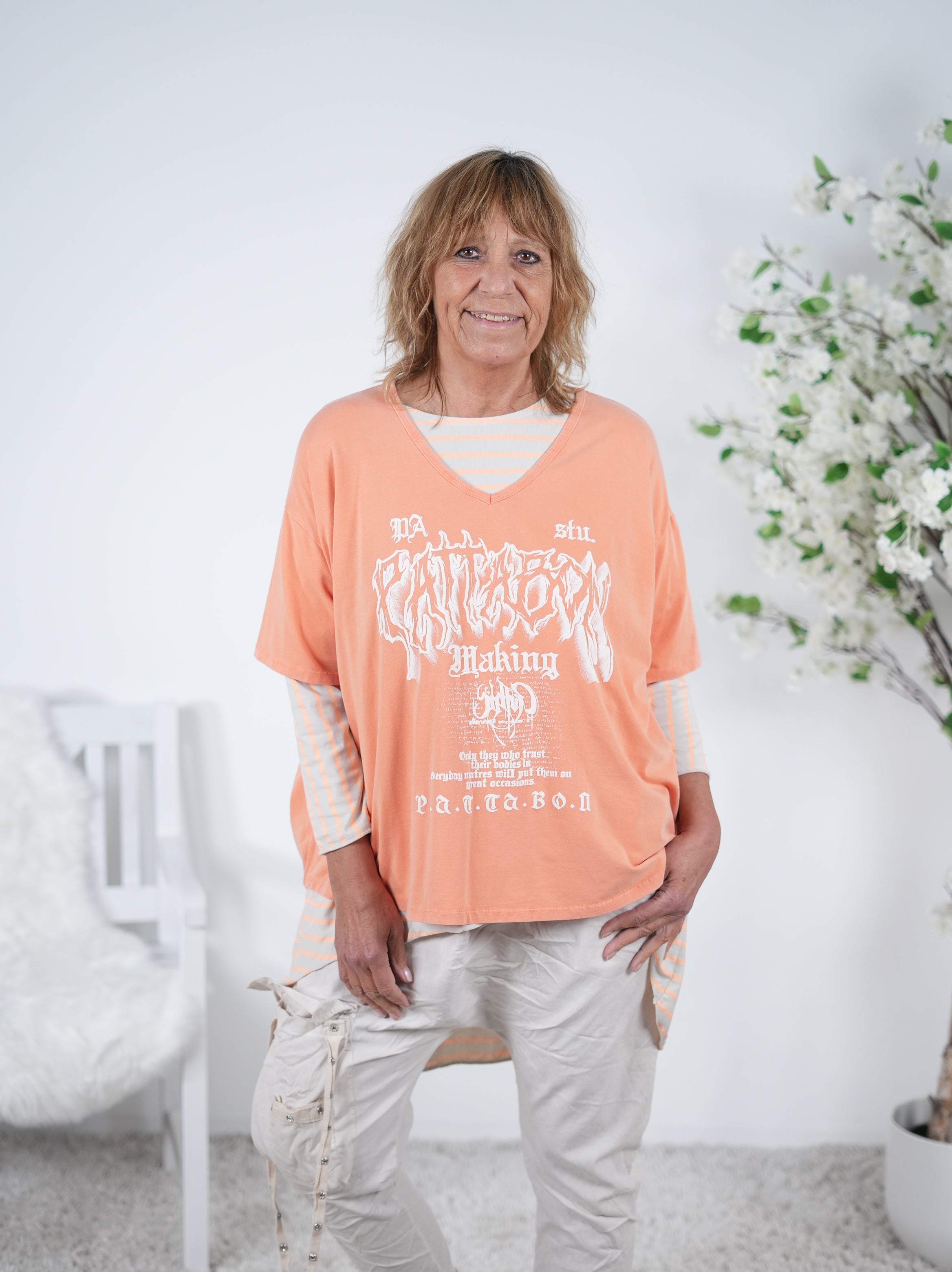 bequemes Shirt, stonewashed mit Print Einheitsgröße (ca Gr. 38 "oversize"-44) Apricot