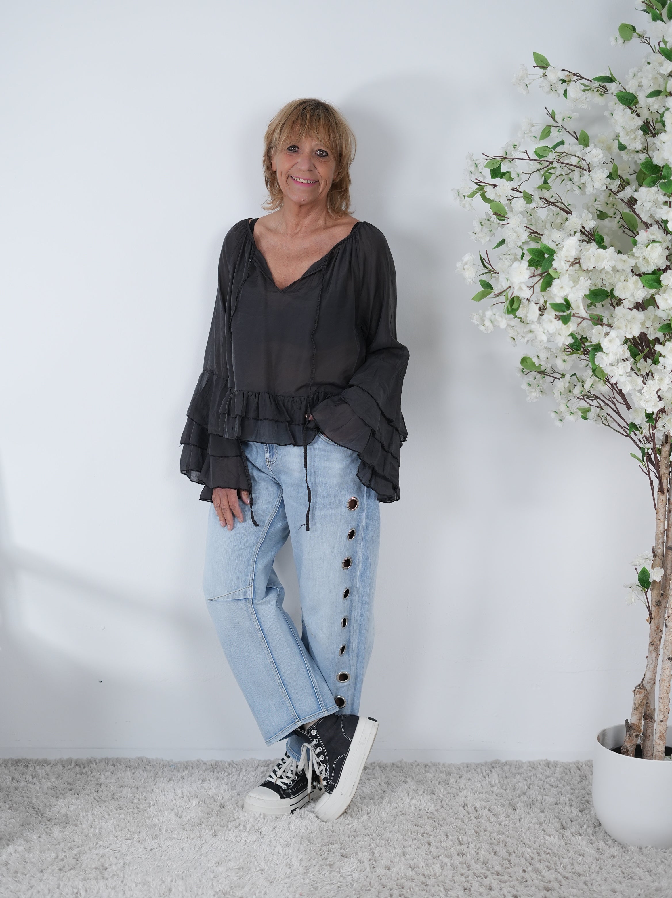 Bluse mit weiten Rüschenärmeln