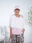 Crop Shirt im destroyed Look und Schriftzug One Size (ca Gr. 38 "oversize"-42 44) Weiß