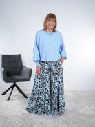 Crop Sweaty mit bunten Außennähten One Size (ca Größe 38-44) Blau