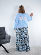 Crop Sweaty mit bunten Außennähten