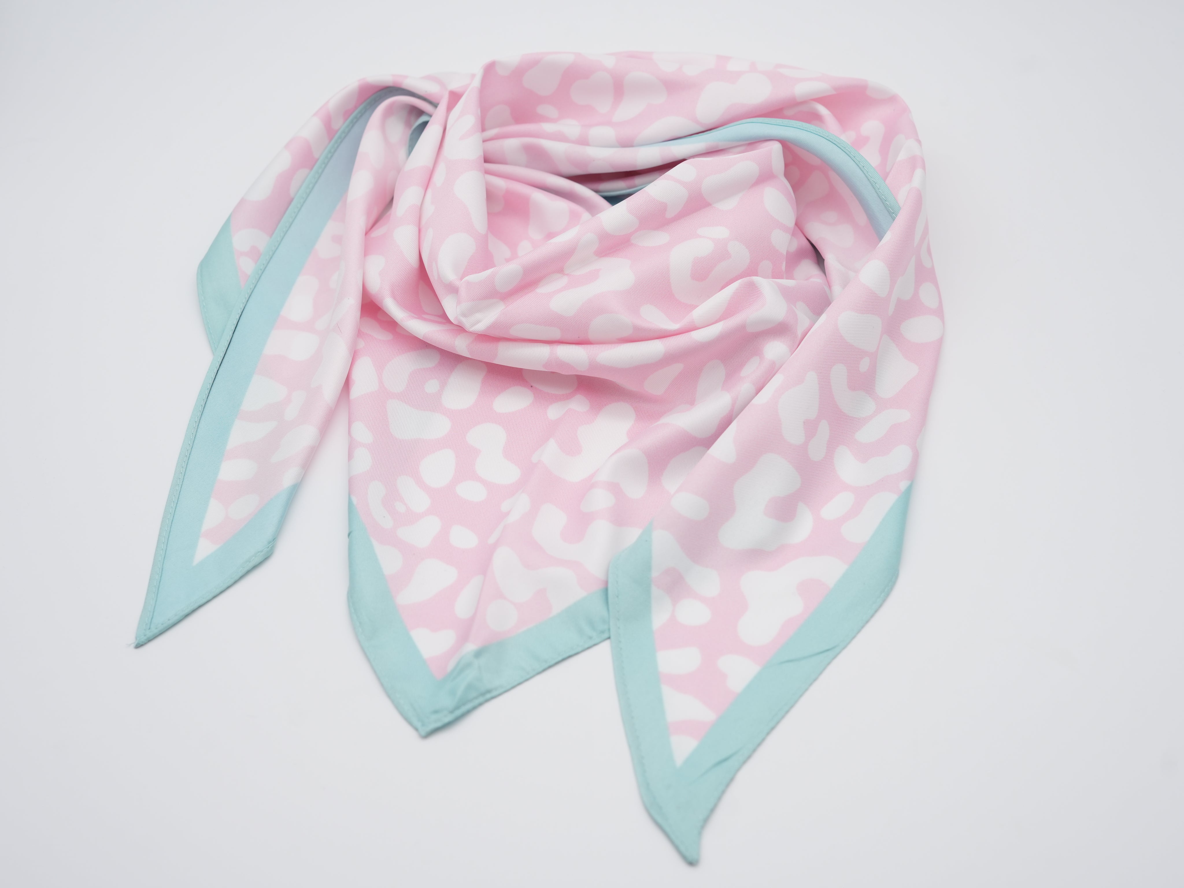 Dreiecks Tuch im Leo Look Rosa Türkis