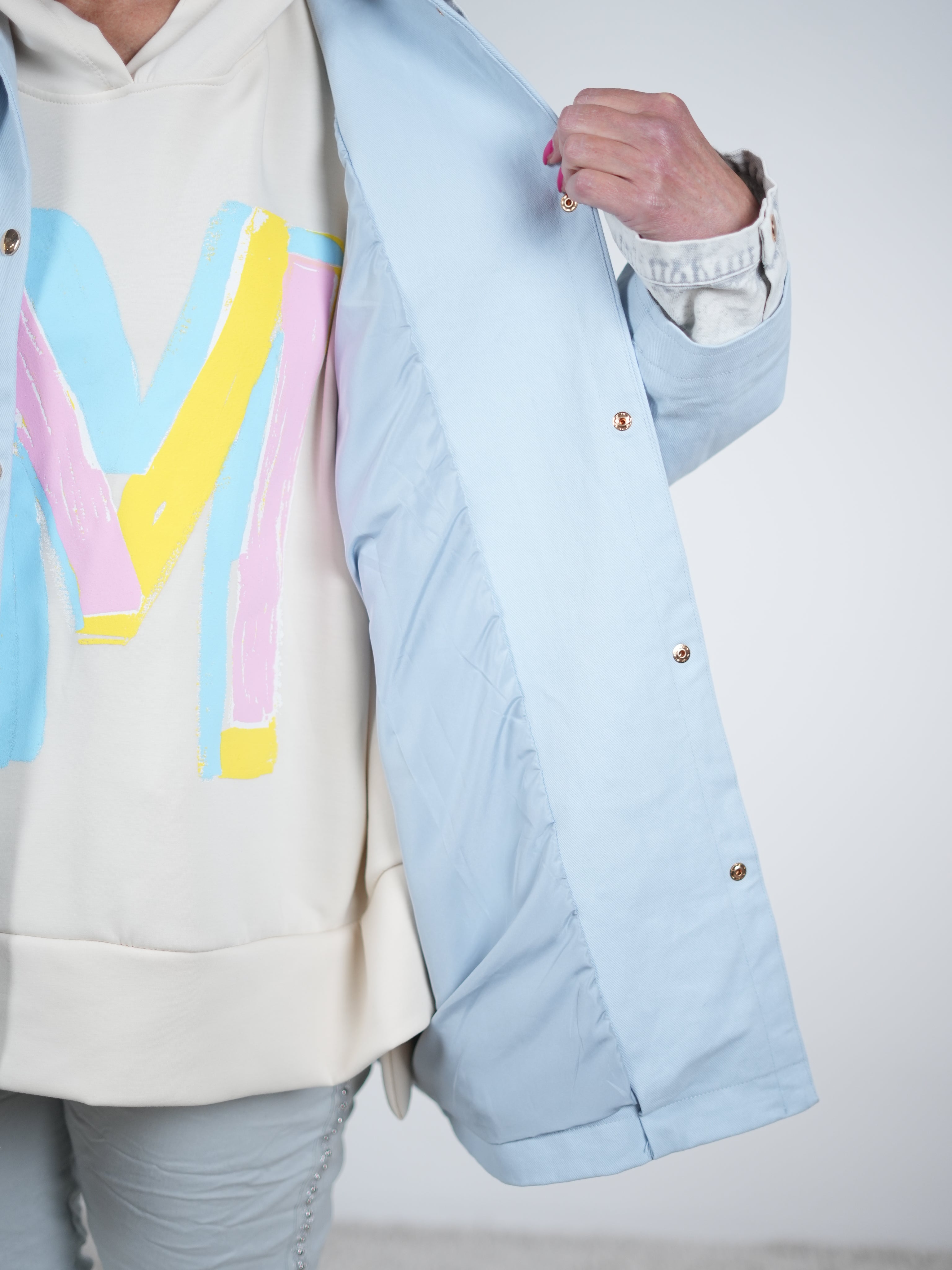 gerade geschnittene Jacke im Hemd Look