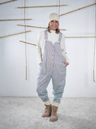 Gestreifte,lockere Latzhose