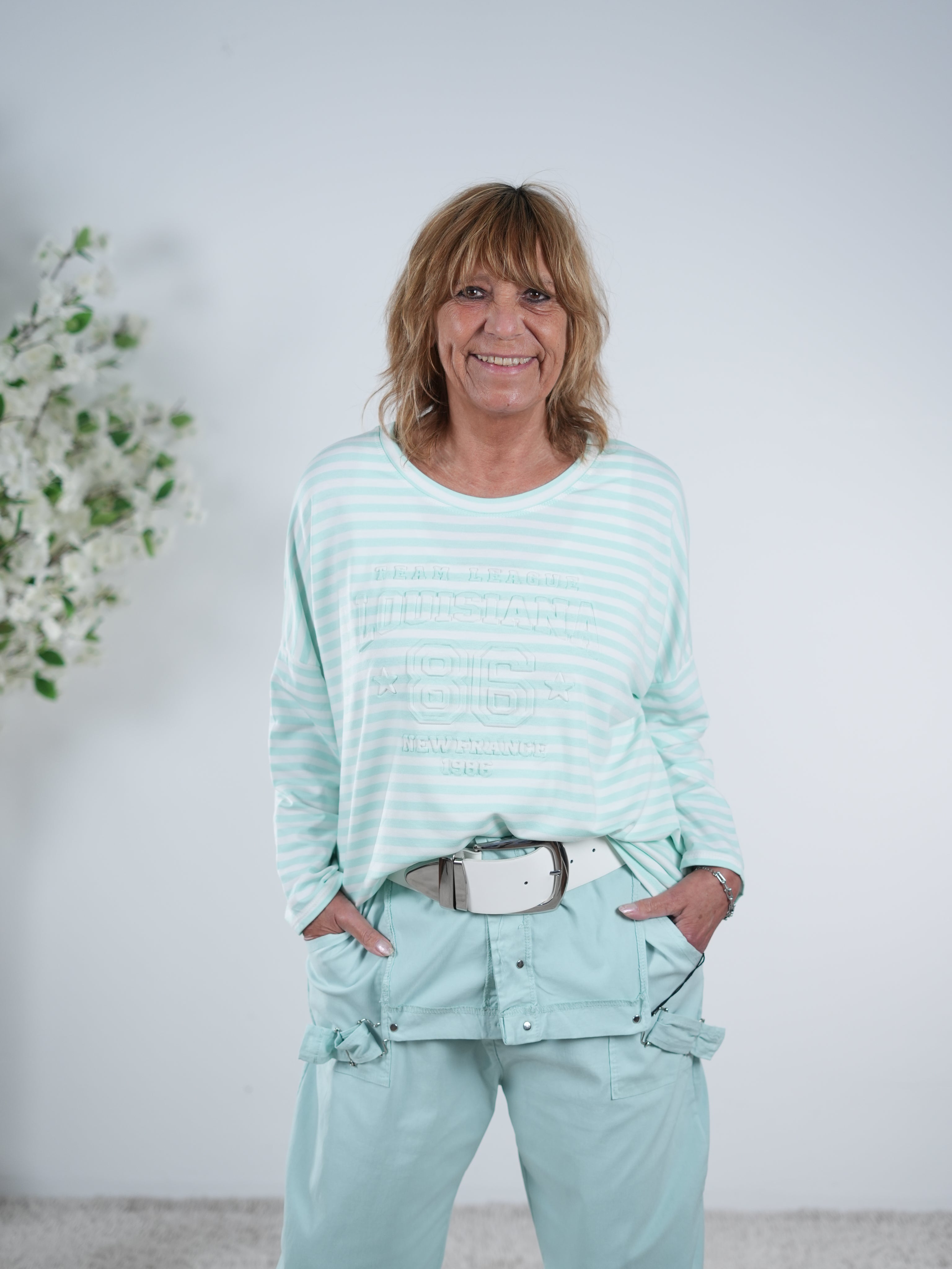 Gestreiftes Shirt mit 3D Motiv One Size (ca Gr. 40 "oversize"-44) Türkis