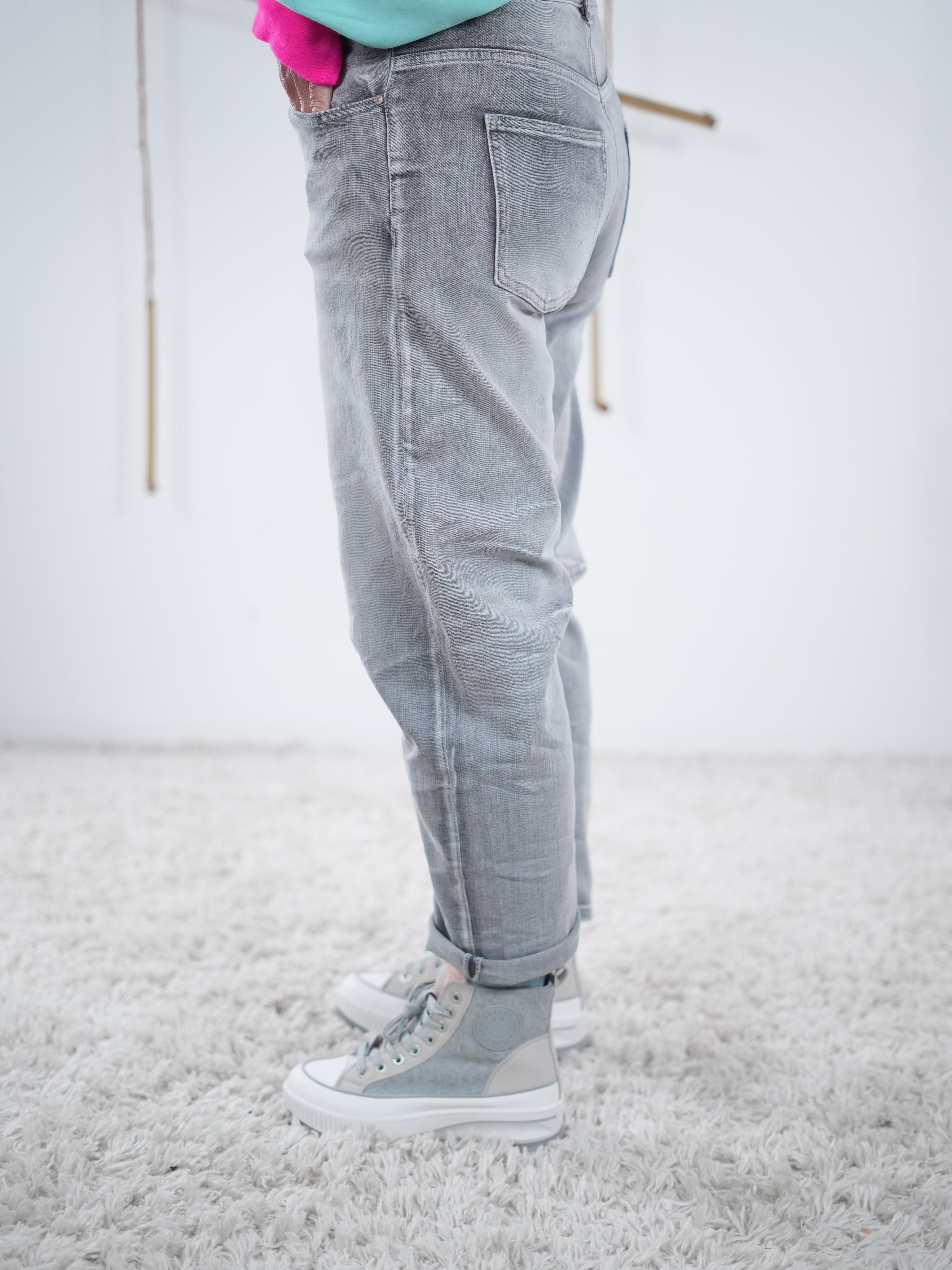 Weite Bottle-Jeans, grau