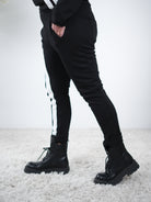 Joggy mit breiten Streifen