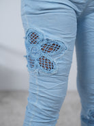 Jogpant mit Häkeleinsatz