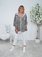 lässige Jacke im Leo Look aus Viskose Einheitsgröße (ca Gr. 38 "oversize"-44 46) Beige