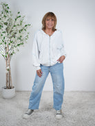 lässige Sweatjacke mit farbigen Außennähten