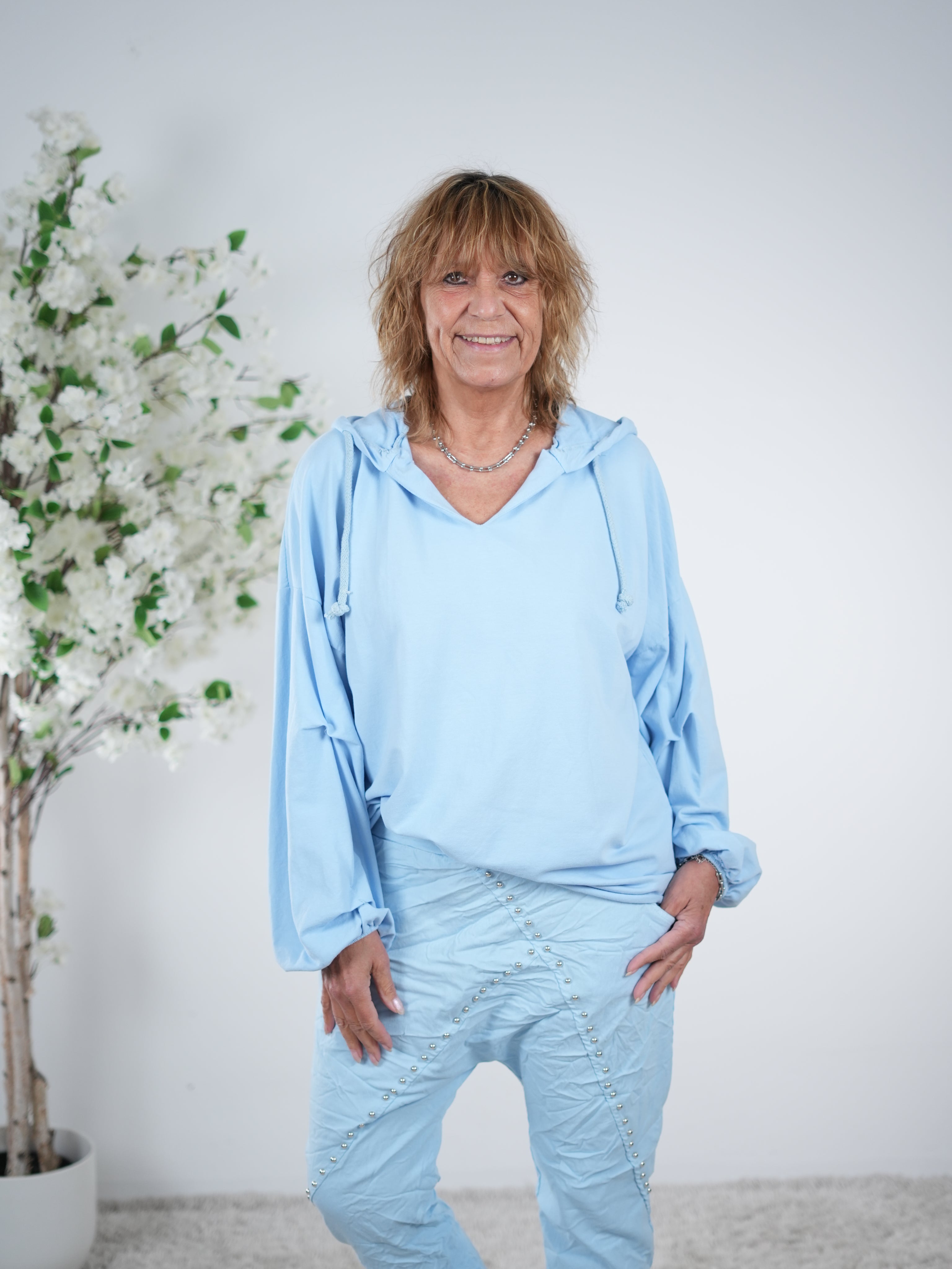 leichter Basic Hoody mit elastischem Ärmelbündchen