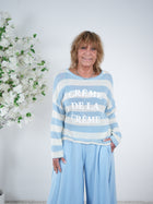 leichter, gestreifter Strickpulli mit Print