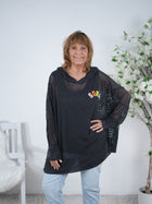 Leichter Netz Hoody mit bunten Buchstaben