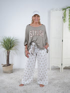 leichter oversize Poncho mit Schriftzug