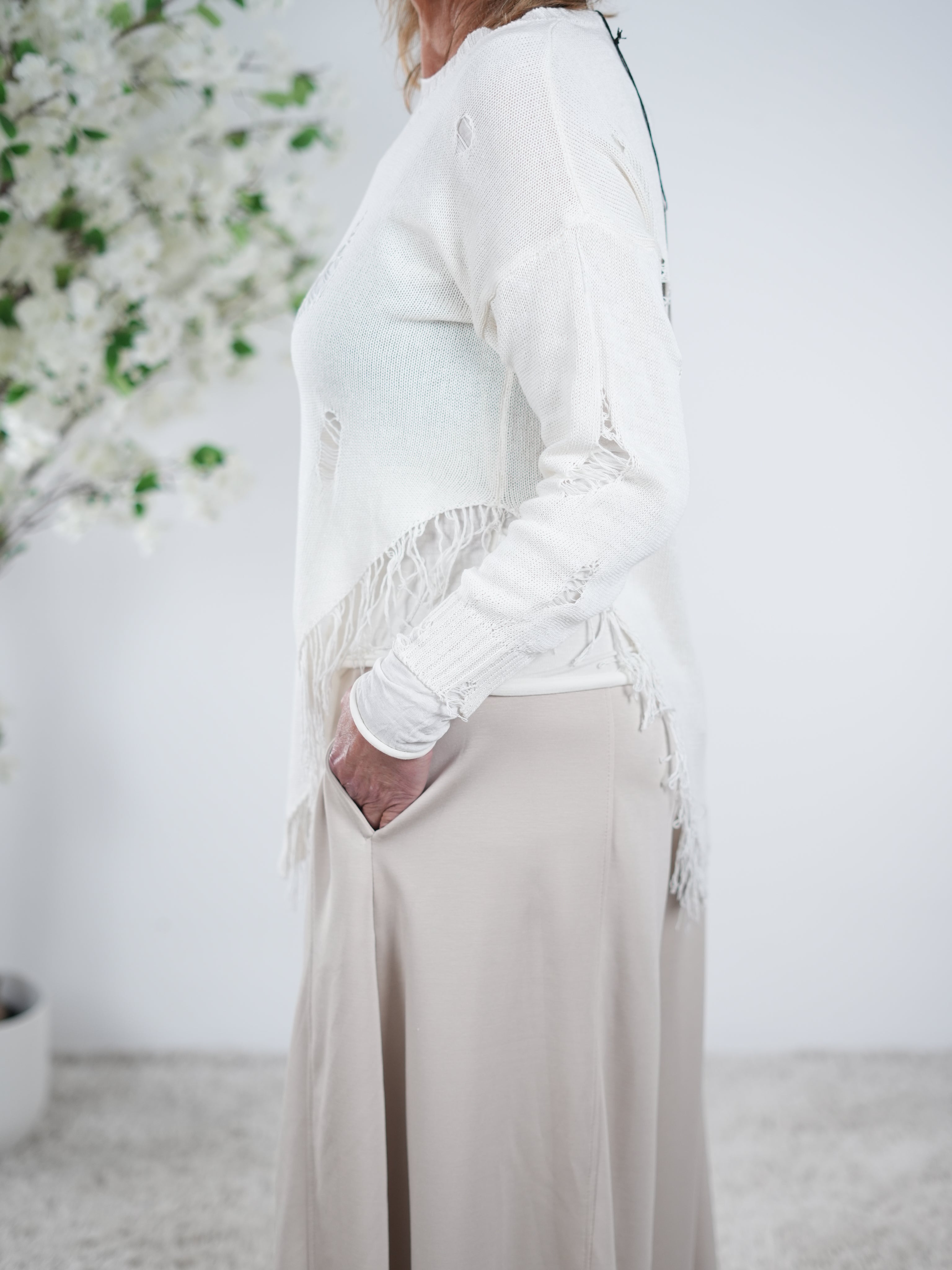 leichter Strickpulli im Destroyed Look