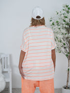 leichtes oversize Shirt mit Neon Schriftzug