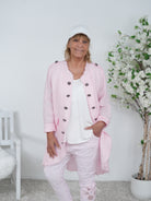 Leinen Cardigan mit auffälligen Knöpfen