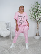 Long Shirt mit V-Ausschnitt und Schriftzug Einheitsgröße (ca Gr. 40 "oversize"-46) Rosa