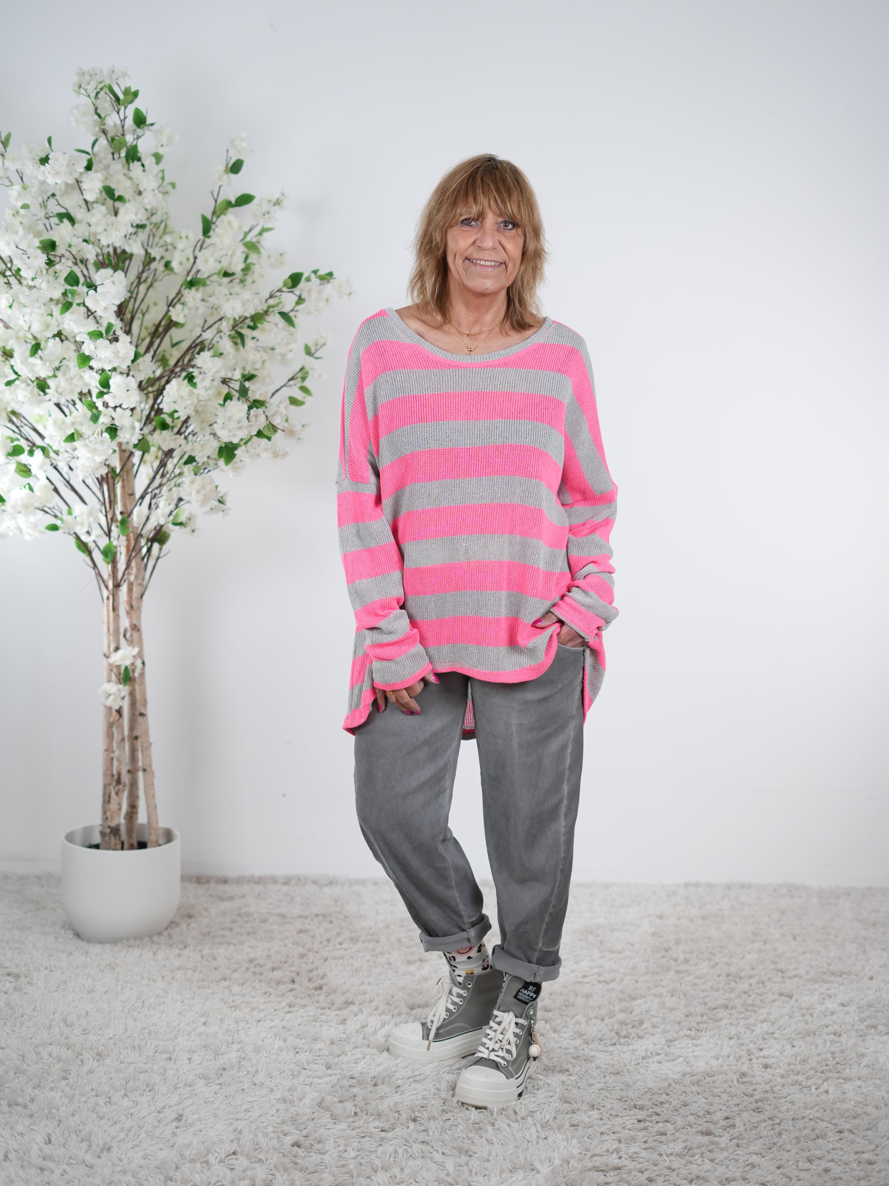 Long Strickpulli mit Rundhalsausschnitt, gestreift One Size (ca Gr. 40 "oversize"-46) Pink Grau