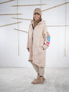 Mantel mit Comic Motiven