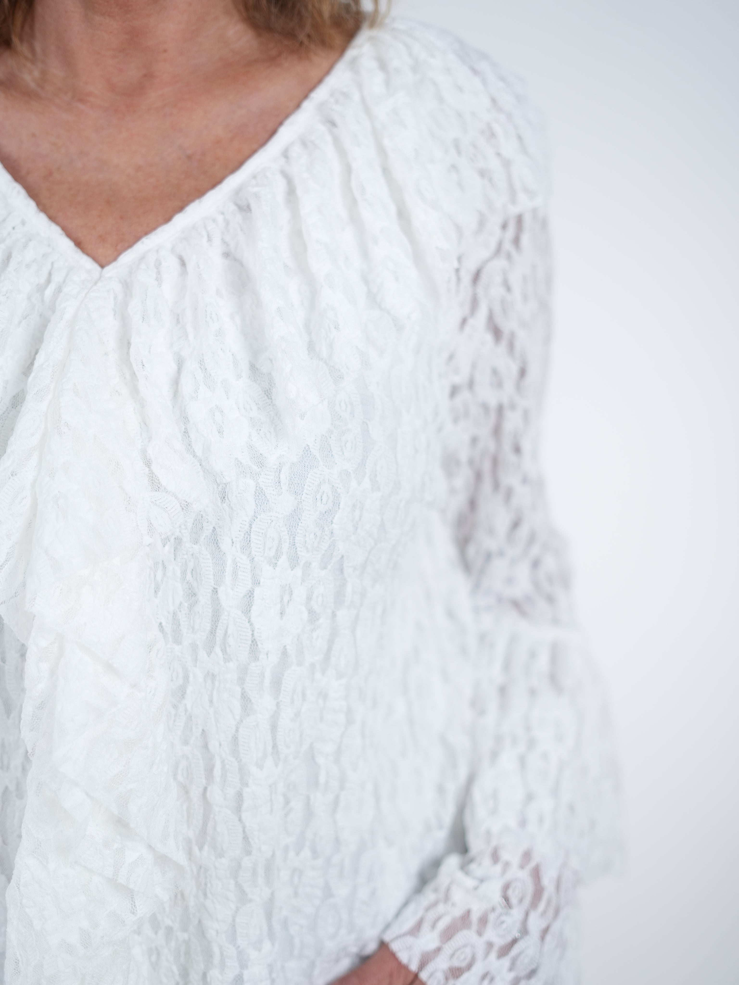 Niedliche Bluse aus Spitze