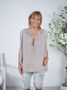 niedliches Top in Streifen mit Rückenausschnitt Einheitsgröße (ca Gr. 38 "oversize"-44) Beige