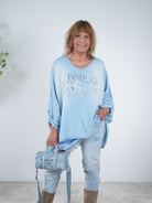 oversize Shirt im Jeans Look